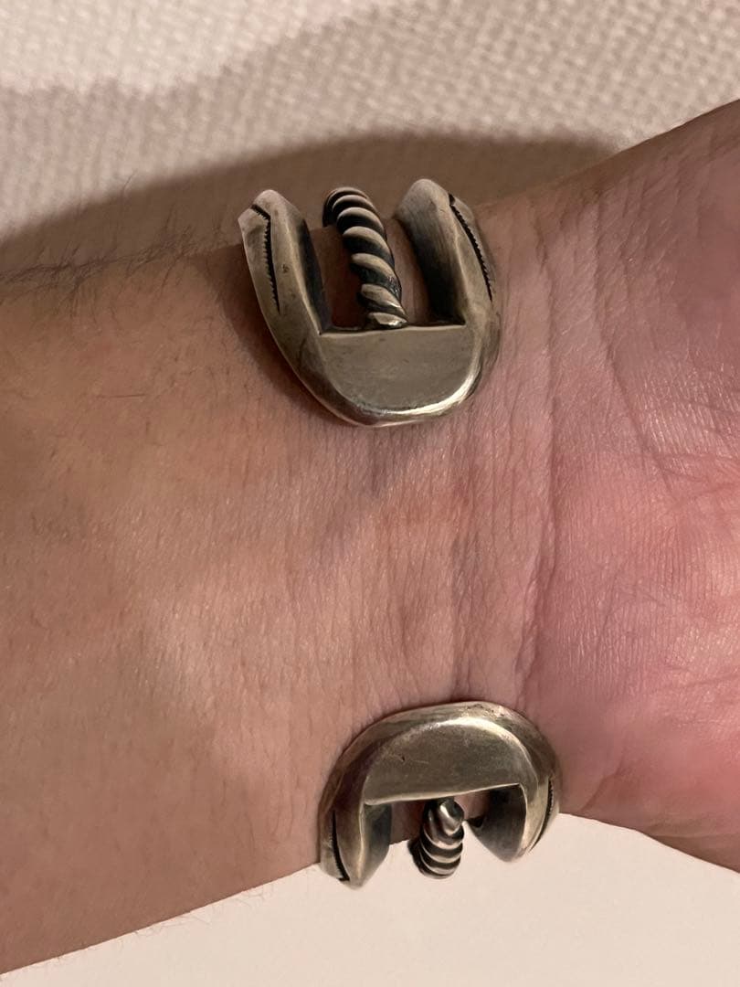 希少　ヴィンテージナバホ　ターコイズ　インディアン　バングル　navajo