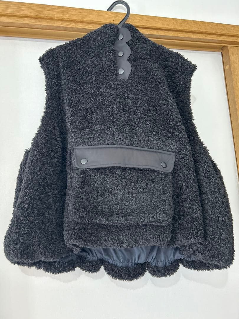ロージーモンスター　teddy boavest