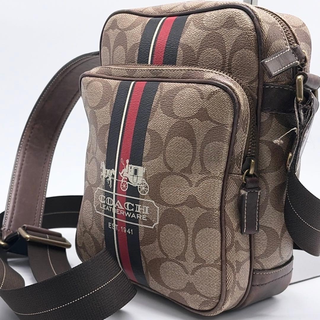 コーチ ショルダーバッグ サコッシュ レザー シグネチャー　ヘリテージ