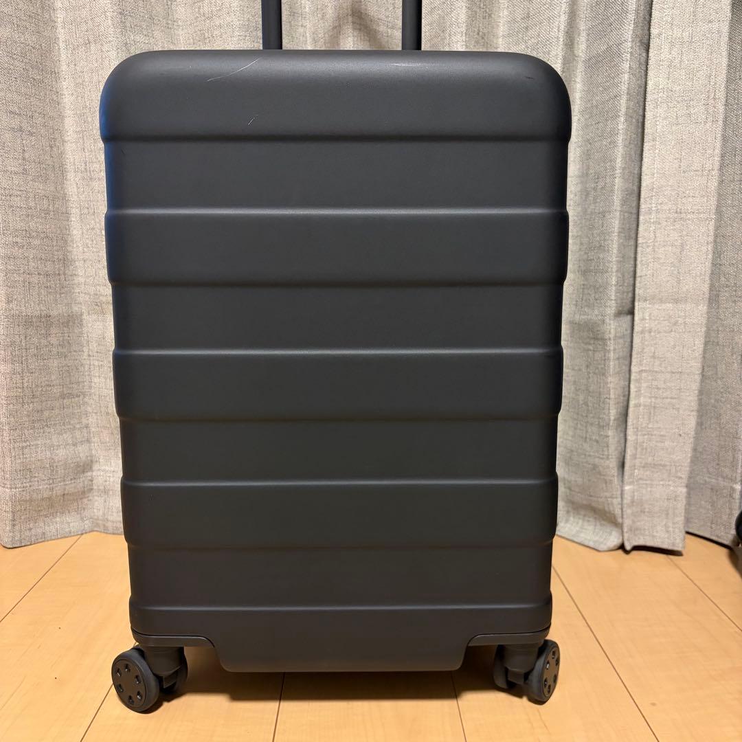 未使用に近い　無印　キャリー　ブラック　36L