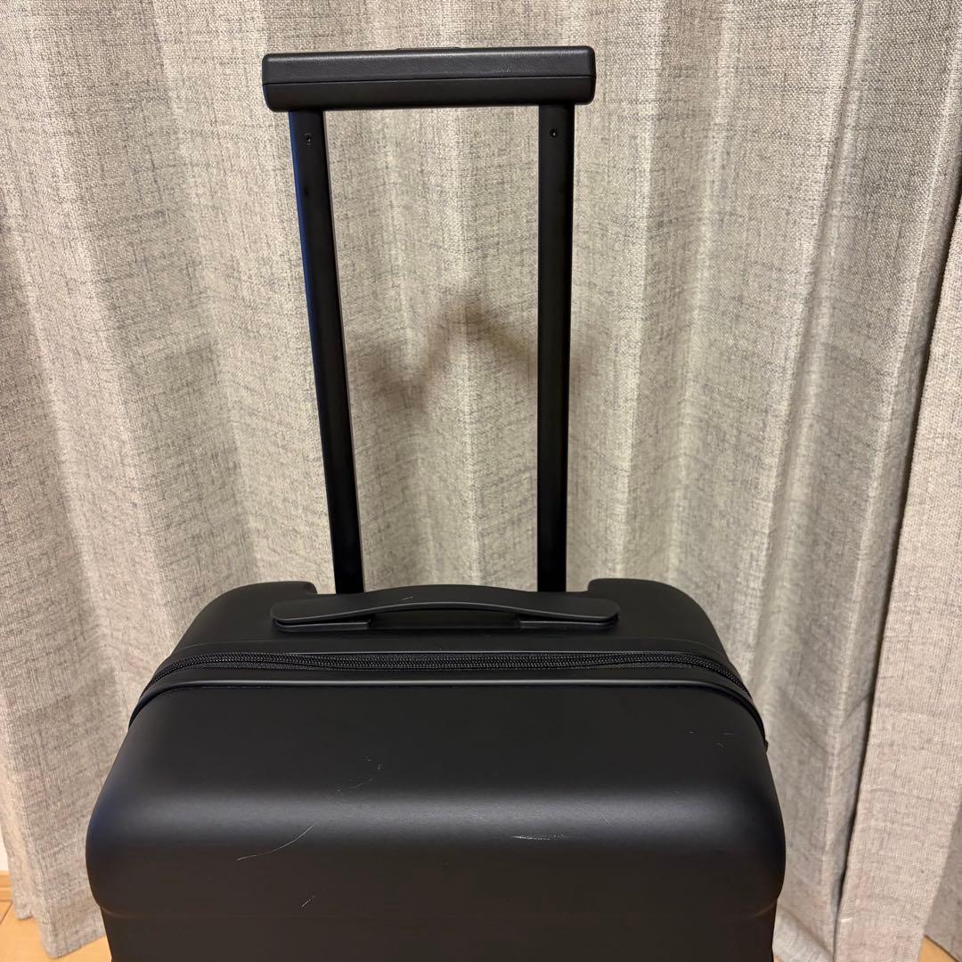 未使用に近い　無印　キャリー　ブラック　36L