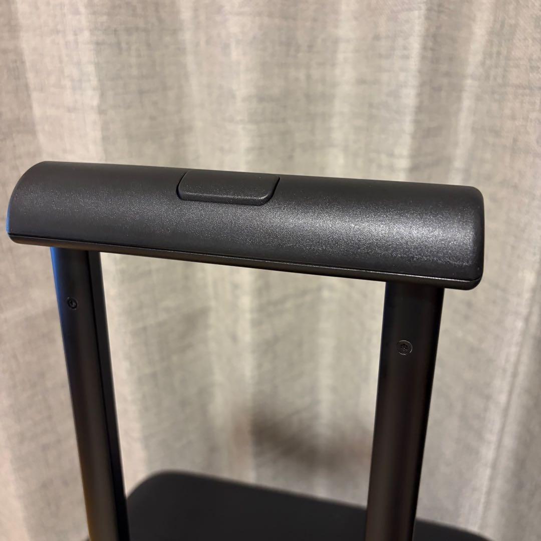 未使用に近い　無印　キャリー　ブラック　36L