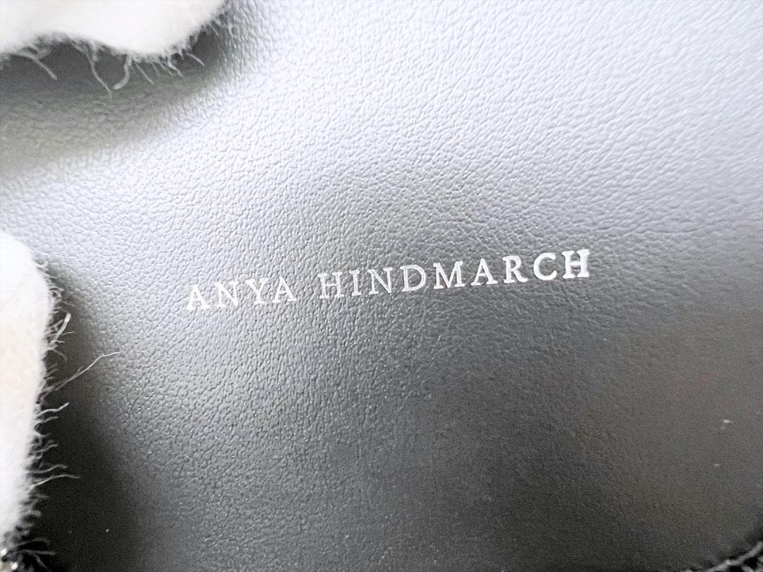 ほぼ未使用　アニヤハインドマーチ　アイズ　イヤホンケース　チャーム　198127