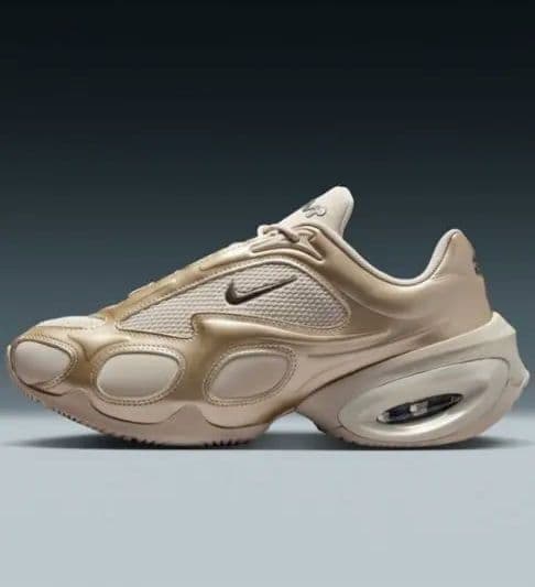 NikeAir Max Muse Women　スニーカー