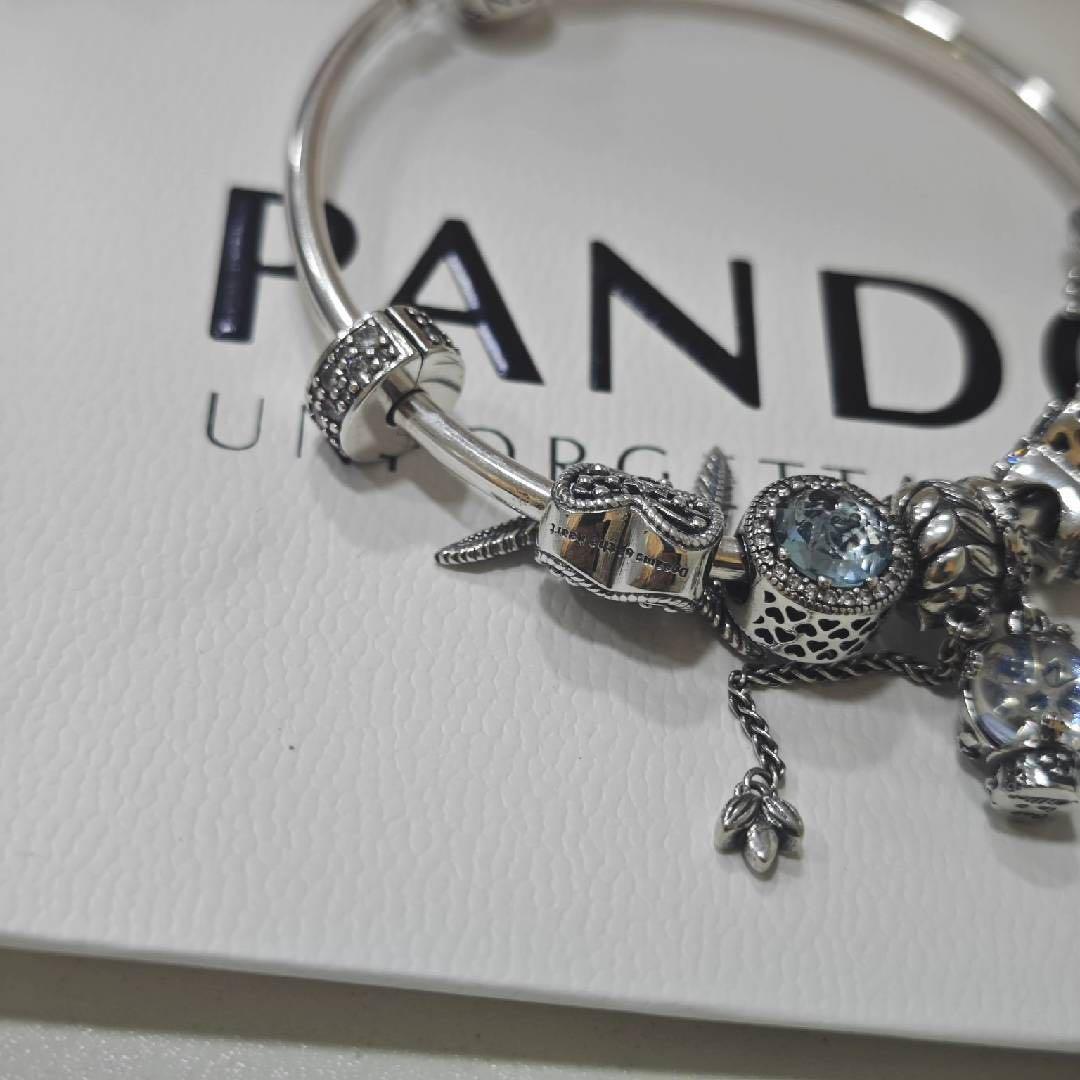 [Pandora ]チャーム付きシルバーブレスレット 18cm