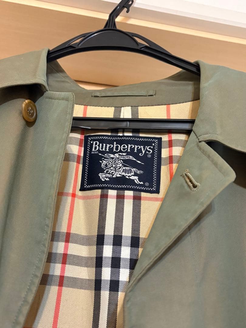 Burberry ステンカラーコート オリーブ