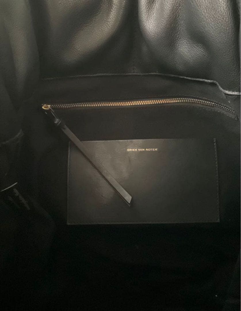 DRIES VAN NOTEN ブラックレザートートバッグ