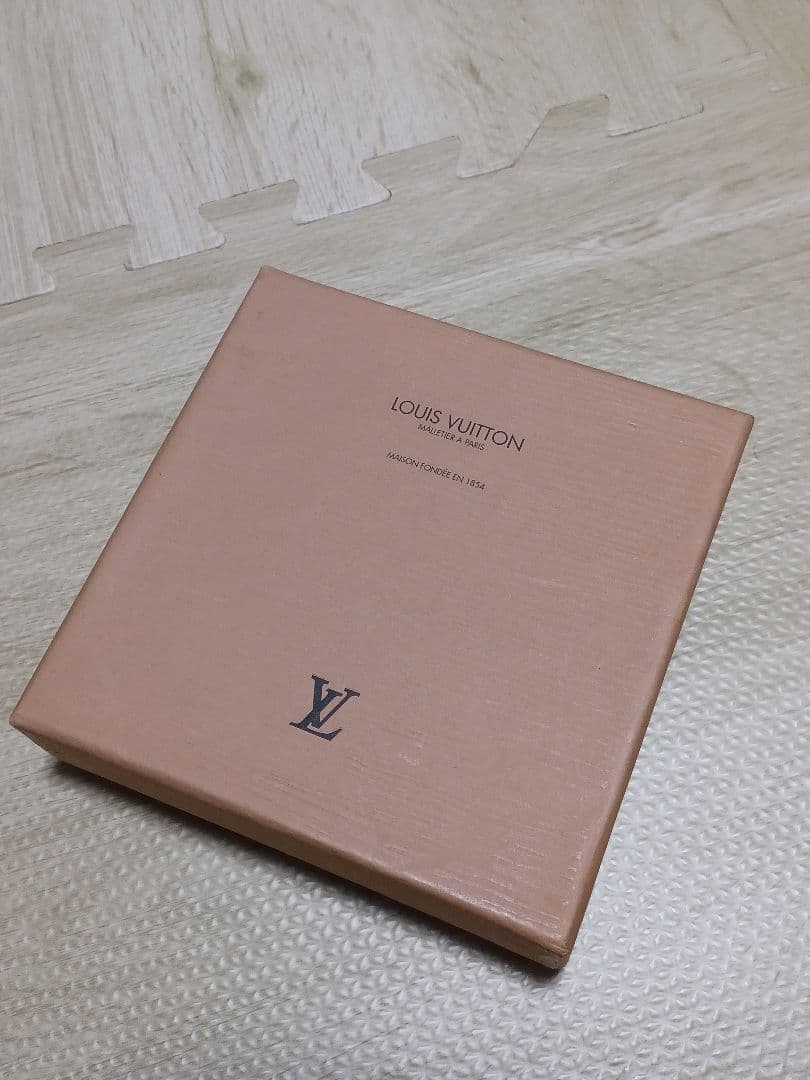 LOUIS VUITTON ベルト　モノグラム　ケース付