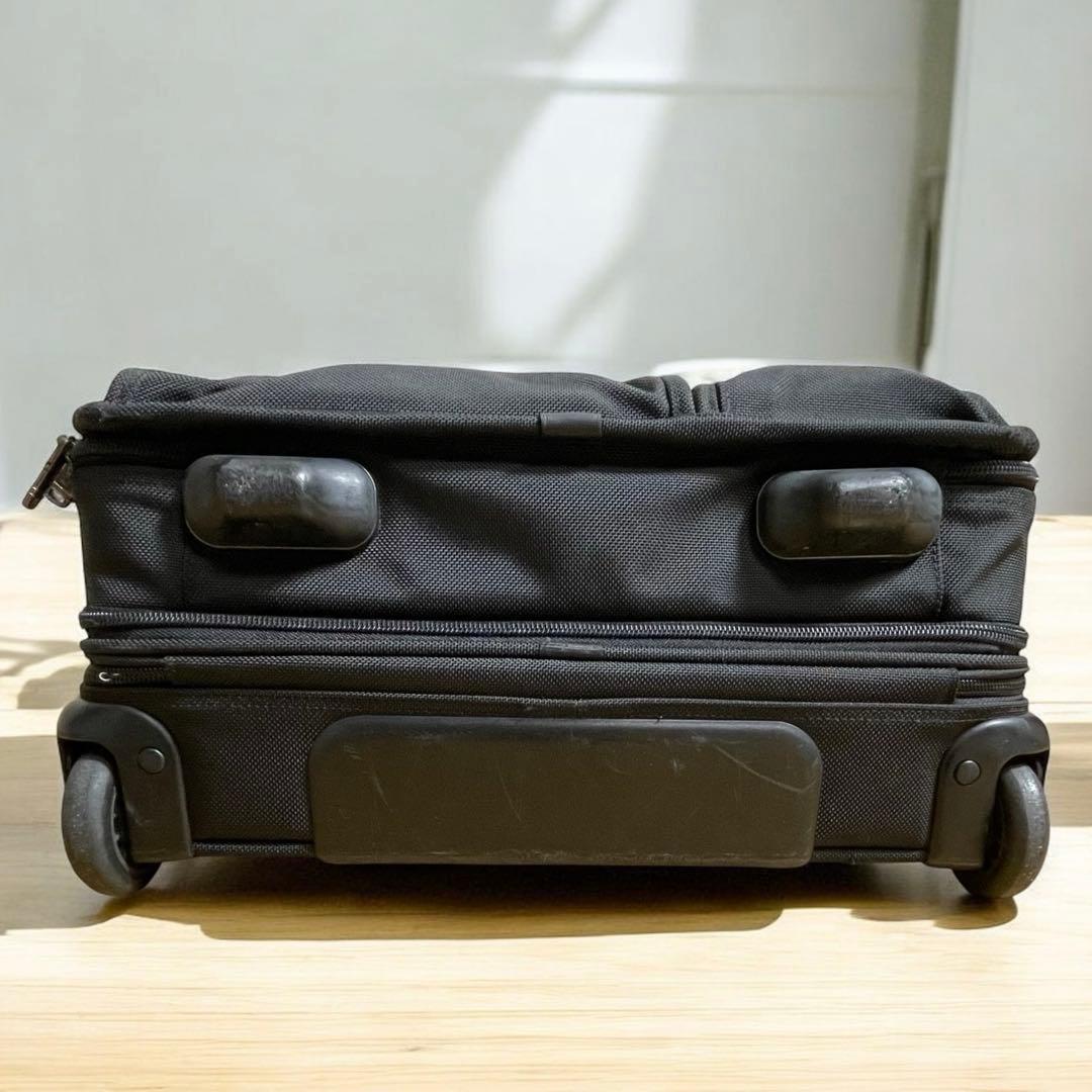 TUMI キャリーケース ALPHA 2輪 26103D4 機内持込み可