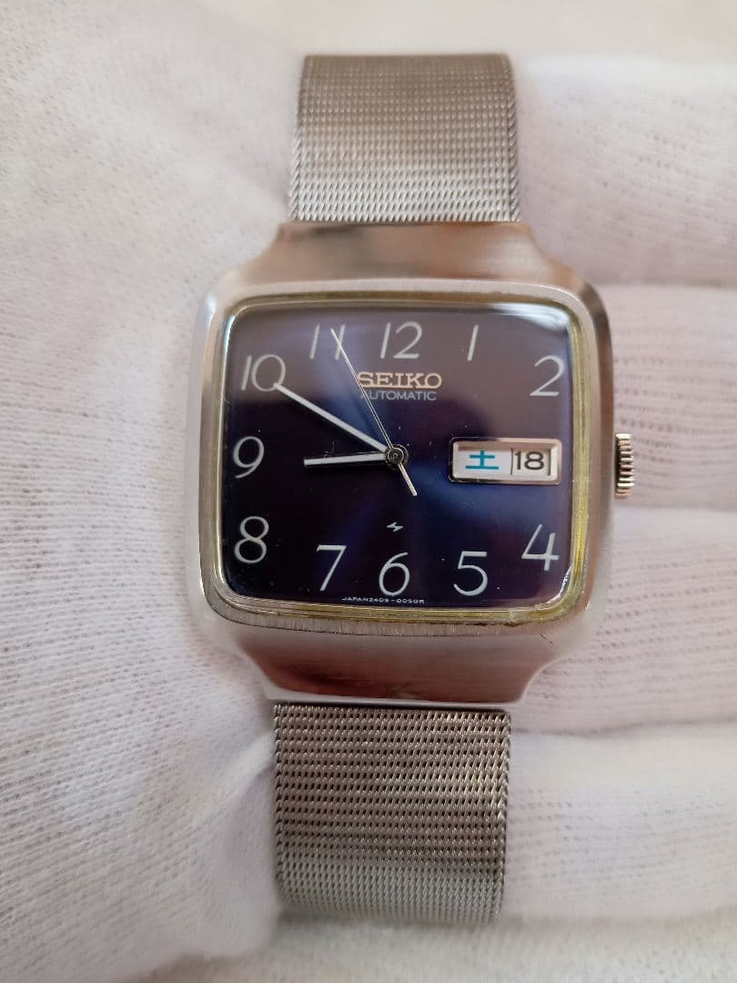 る*】様 SEIKO　アンティーク　機械式自動巻　スクエア型　機能良好　超美品