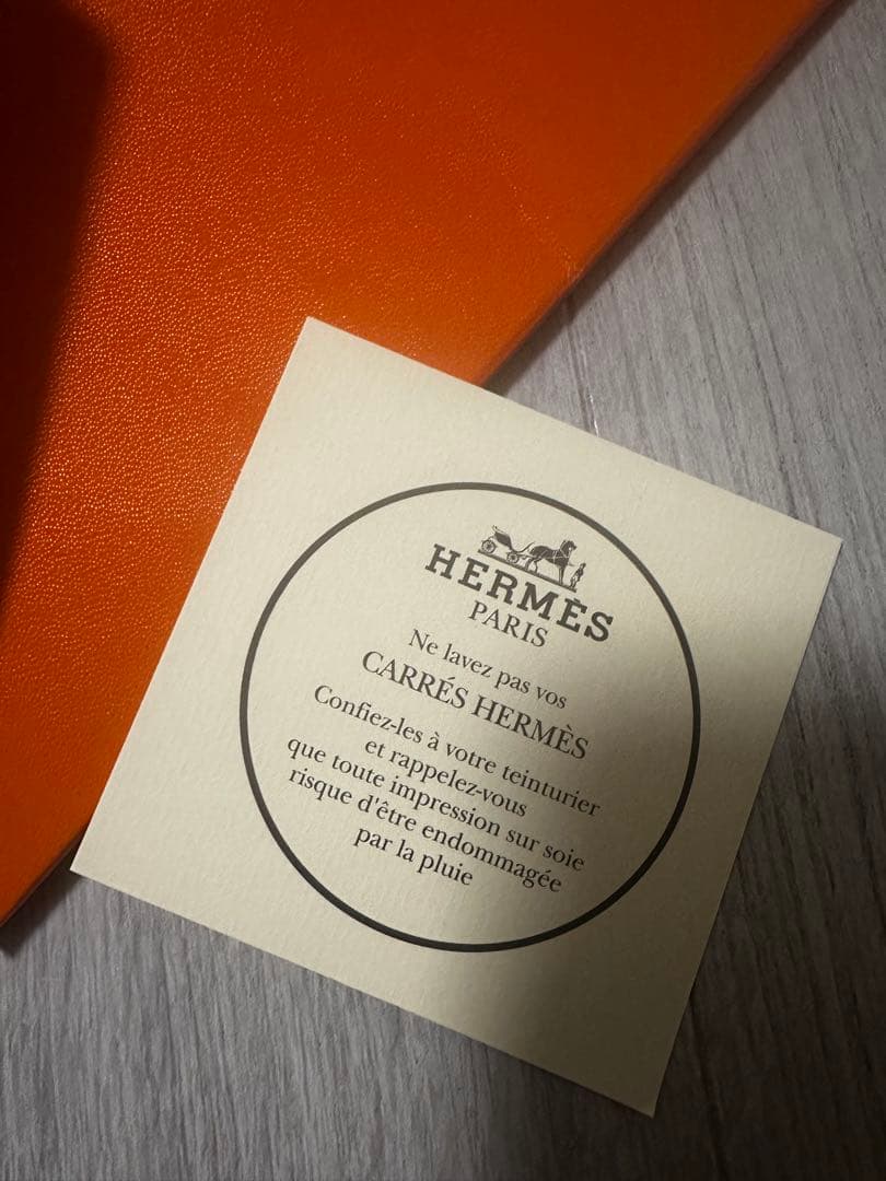 HERMES aux champs 花と金具デザイン スカーフ