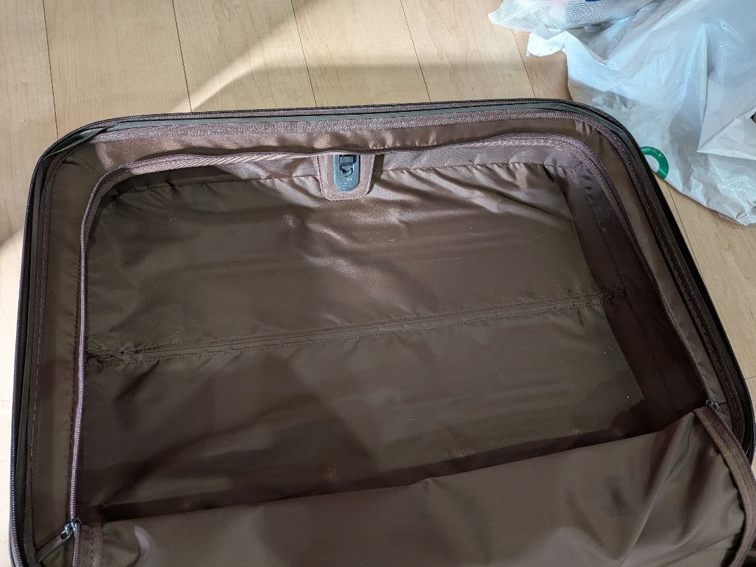 TUMI VAPOR スーツケース