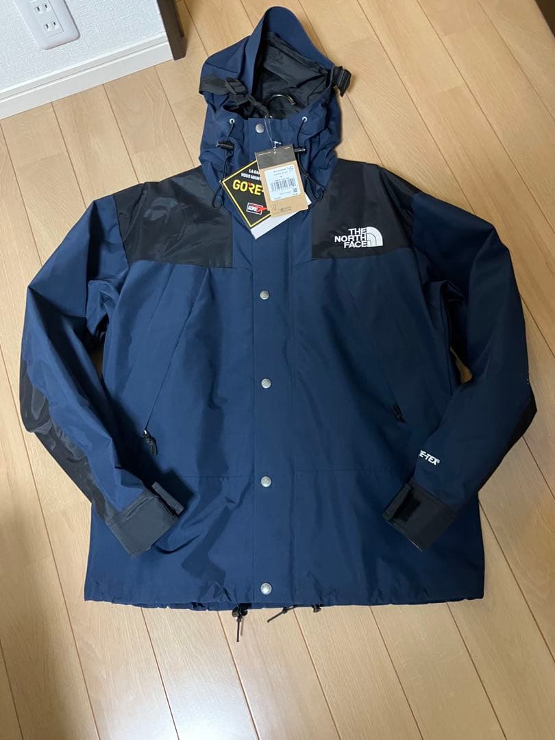 【海外限定】ノースフェイス　ゴアテックス　マウンテンジャケット　M　紺
