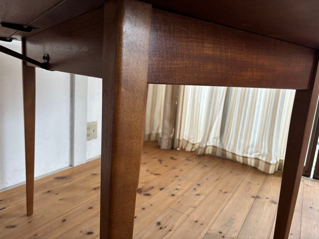 北欧ヴィンテージ　チーク　ドロップリーフテーブル