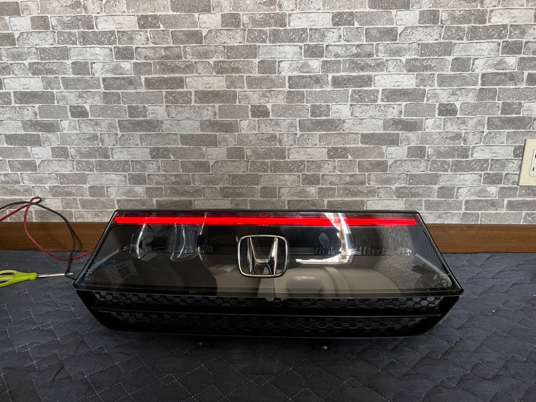 S660リアセンターガーニッシュ　テール