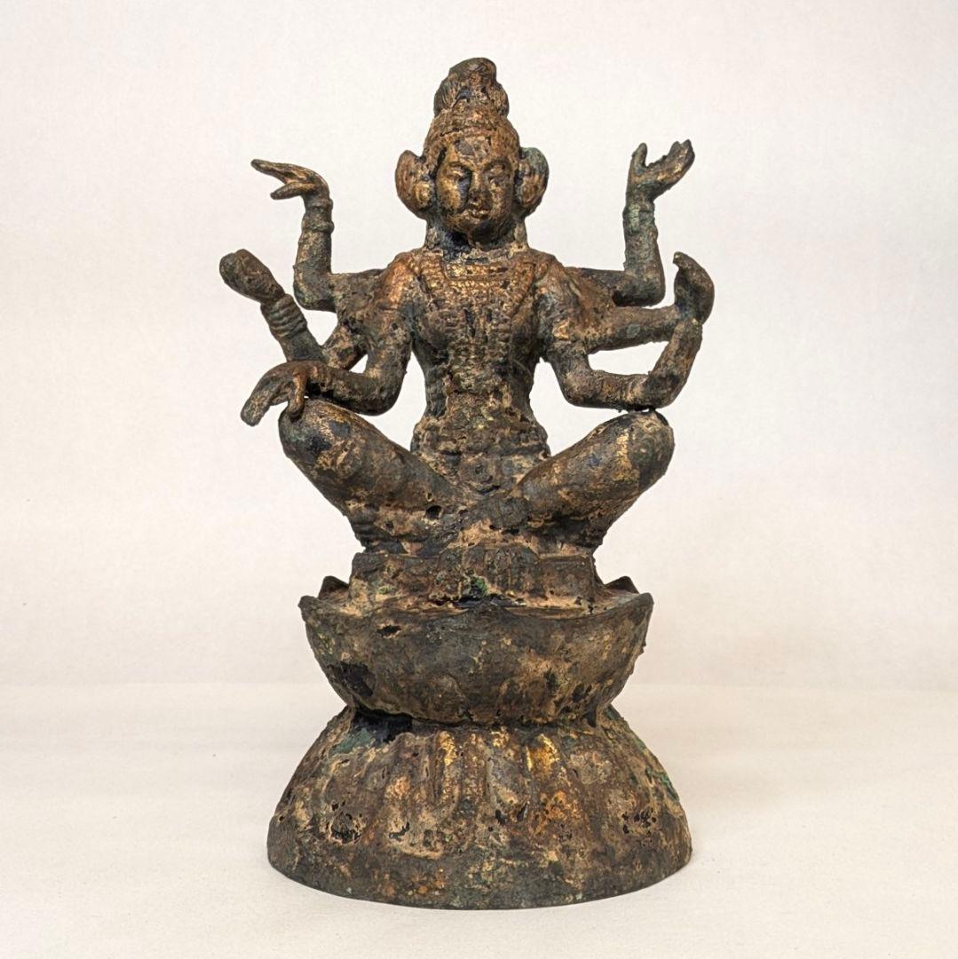 【フォロー割・匿名配送】 座像　総高さ約25㎝　一面六臂　神像　仏像　坐像