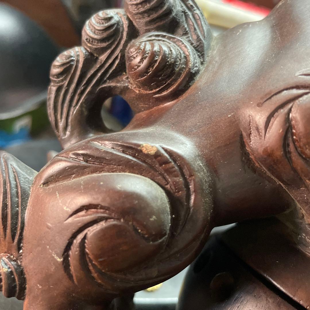 木製獅子　灰皿？