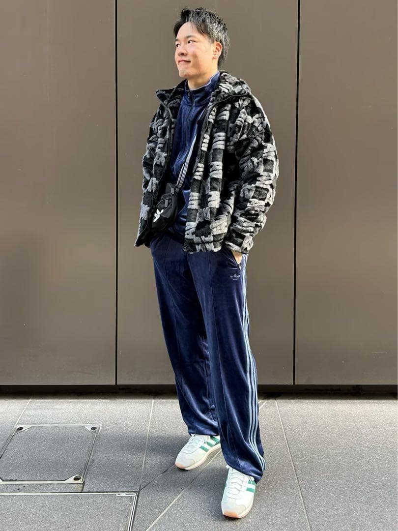 新品 アディダスオリジナルス ベッケンバウアー ベロア トラックパンツ XL