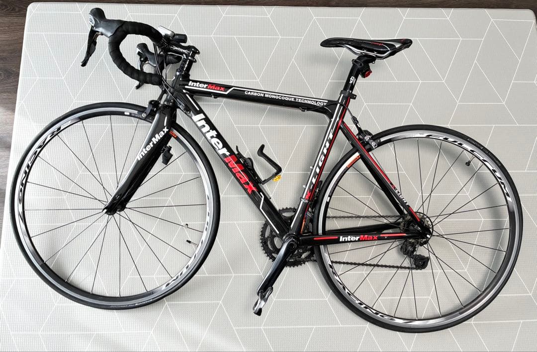 InterMax ロードバイク カーボンフレーム　黒/赤