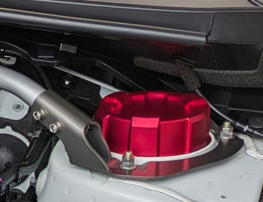 AXIS-PARTS アッパーマウントトップカバー RED 2点セット
