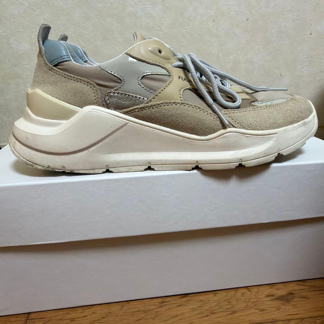 D.A.T.E. FUGAスニーカー　ダッドスニーカー