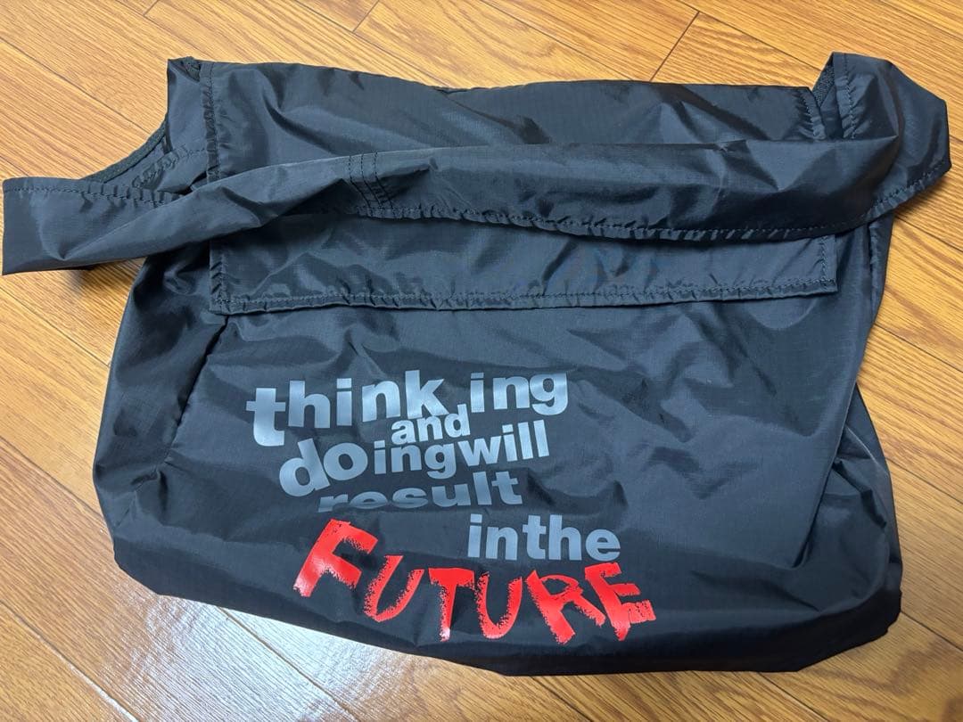 COMME des GARÇONS メッセンジャーバッグ