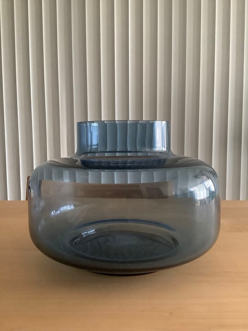 ちさき　マリメッコ　urna glass vase ダークブルー