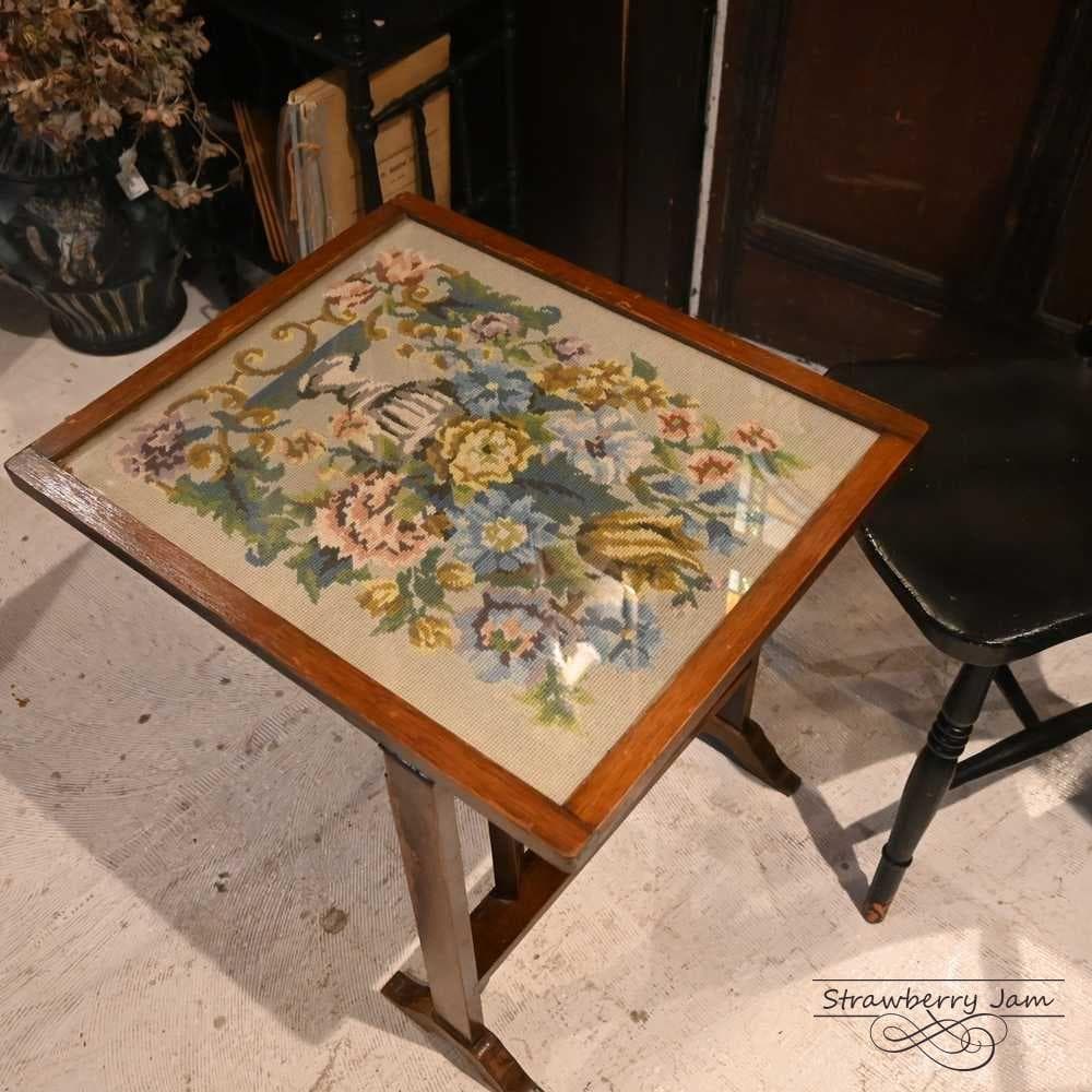 L3710-82 英国アンティーク ファイヤースクリーン カフェテーブル ポワン