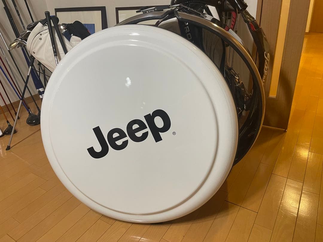 Jeep ラングラー背面タイヤハードカバー