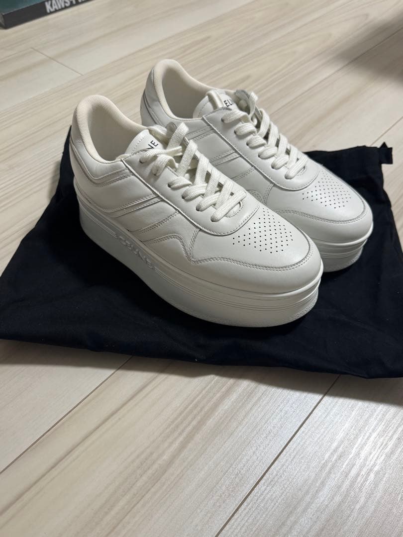 【新品未使用】CELINE ブロックスニーカー　39サイズ