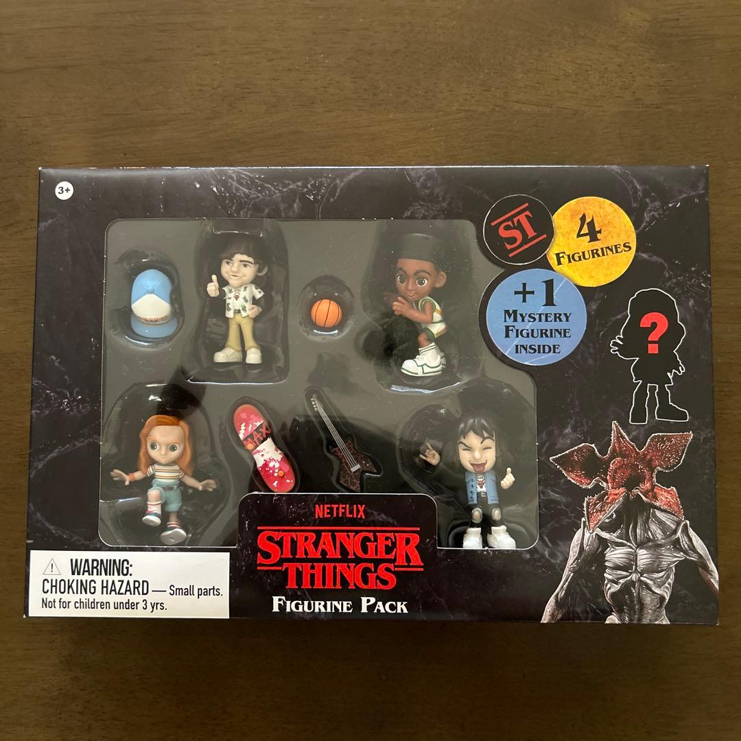 未開封　2箱セット　Stranger Things フィギュアパック 4体+1体
