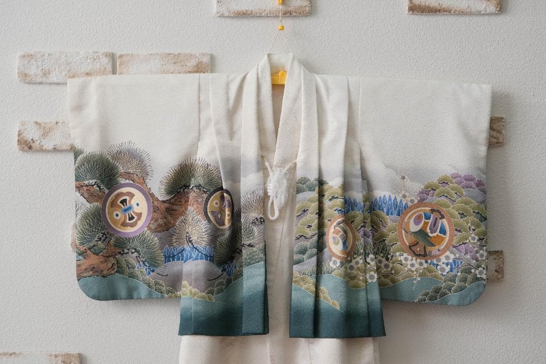 5歳男の子　七五三着物 山と松の模様