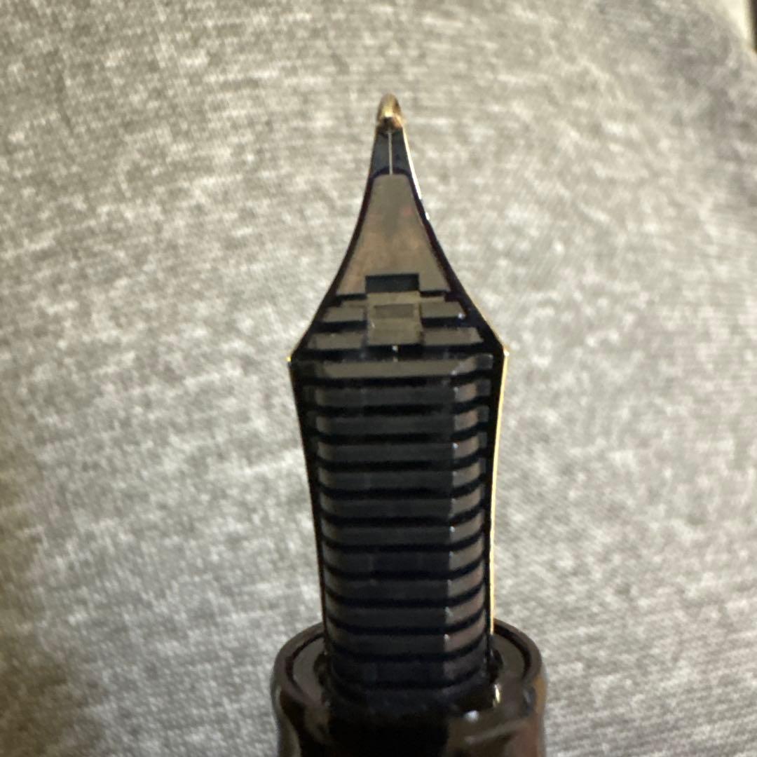 セーラー万年筆 万年筆 長刀研ぎ ゴールドトリム ブラック21K 中細(MF)