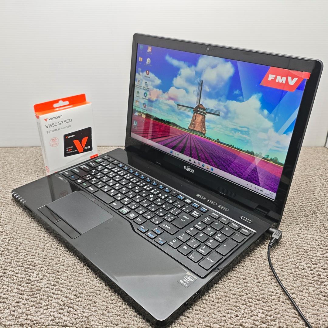 i7＆フルHD＆Windows11✨SSDリカバリ済み 富士通ノートパソコン