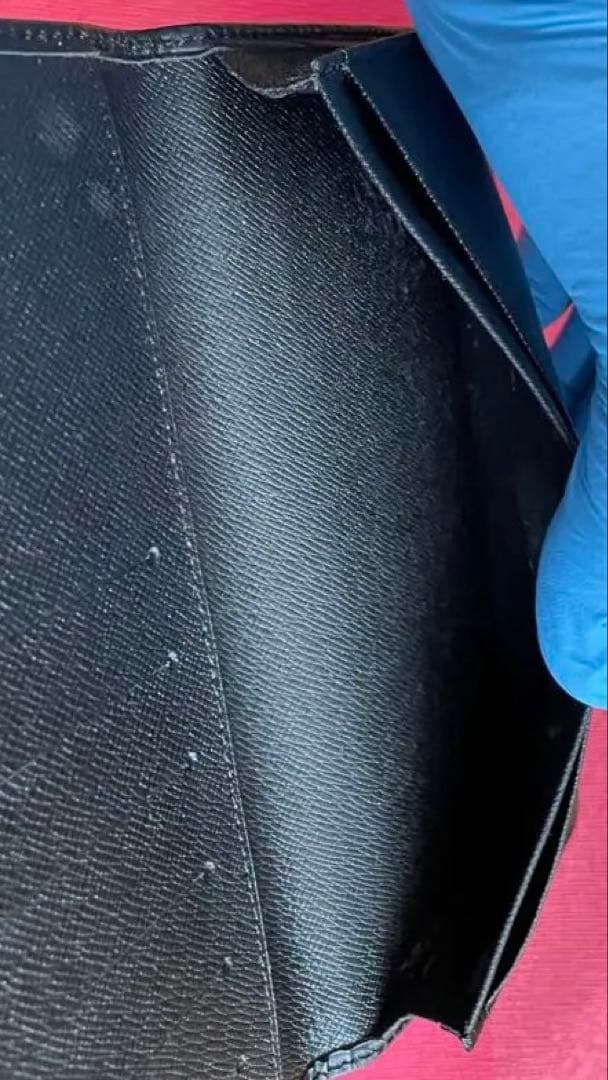LOUIS VUITTON ルイヴィトン 長財布 エピ　中古