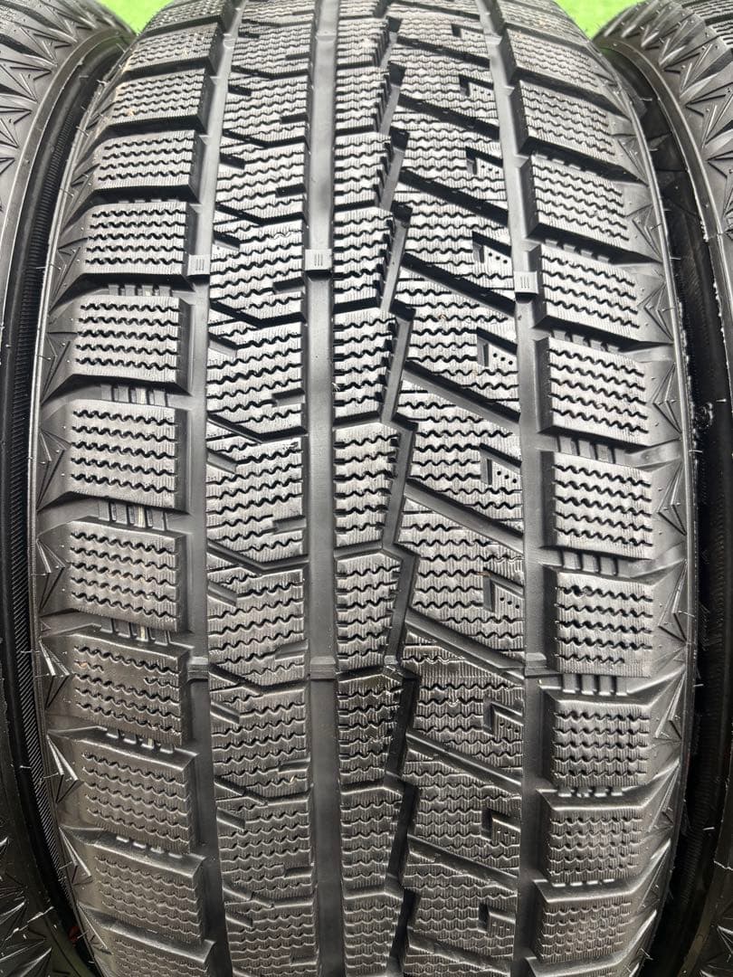 MAXTREX TREK M7 225/50R17 2024年製深山スタッドレス