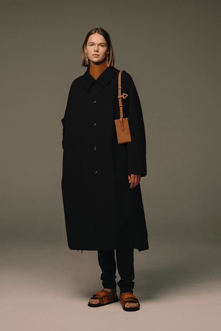 ジャケット・アウター THE RERACS SINGLE TRENCH PONCHO