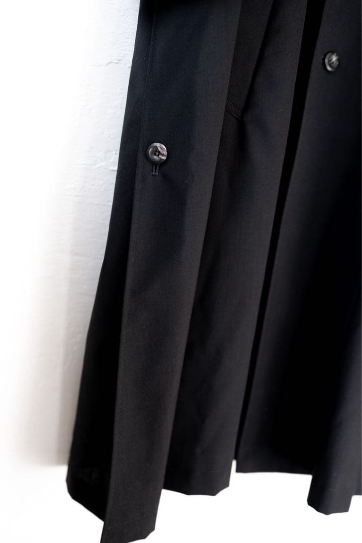 ジャケット・アウター THE RERACS SINGLE TRENCH PONCHO