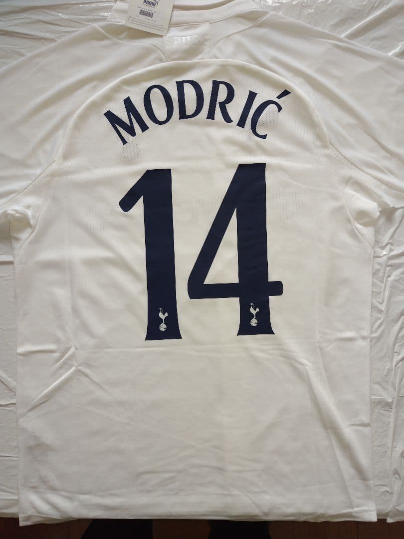 プーマトッテナム11/12カップ戦用 MODRIĆ 14 M サイズ 未使用品