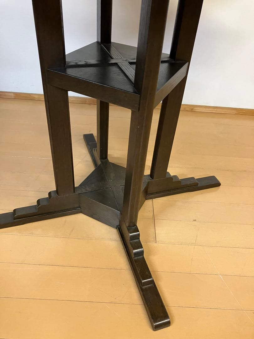 カフェテーブル　70×80×H68