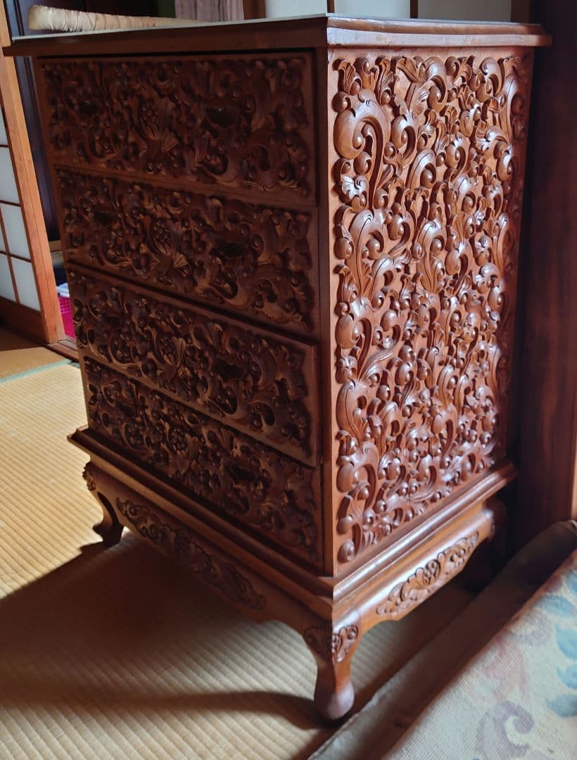 アンティーク家具　アジアン家具　高級手彫り家具　軽井沢彫