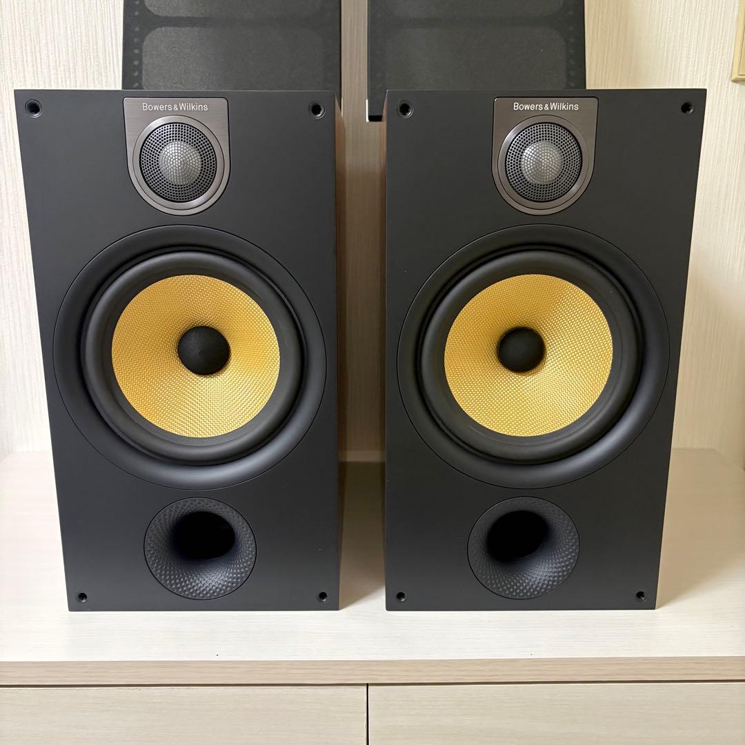 Bowers & Wilkins 685S2 スピーカー