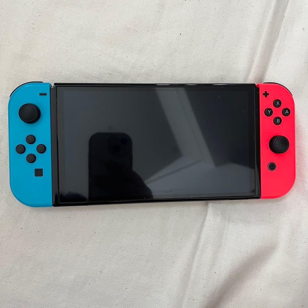 Switch 動作確認済Joy-Con充電器 3COINSコントローラー ケース