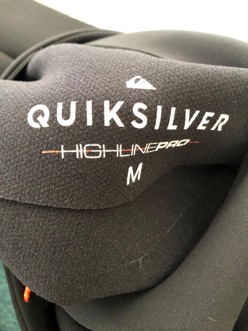 クイックシルバー　ハイラインプロ　フルスーツ　　　オール1ミリ日本製　グーフィー