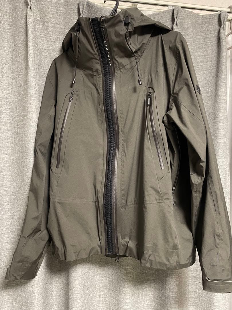 DESCENTE ALLTERRAIN デサント ハードシェルジャケット