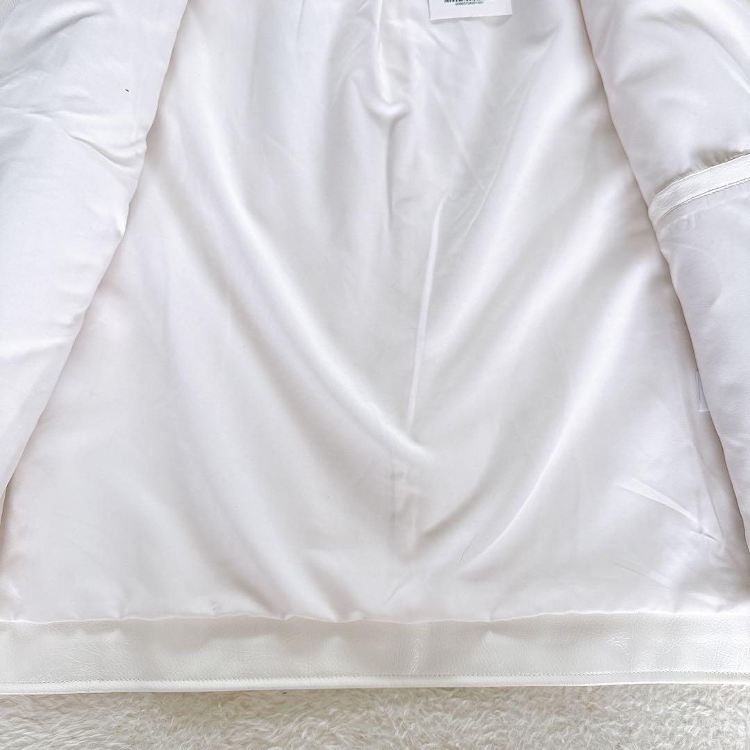 新品タグ付き✨【ZARA】光沢フェイクレザージャケット オフホワイト Mサイズ