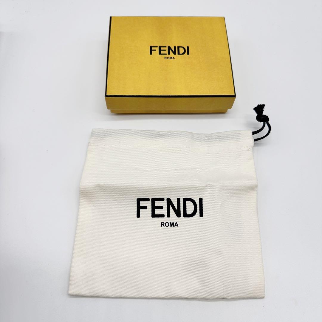FENDI フェンディ セレリアキーチャーム イエロー★C80
