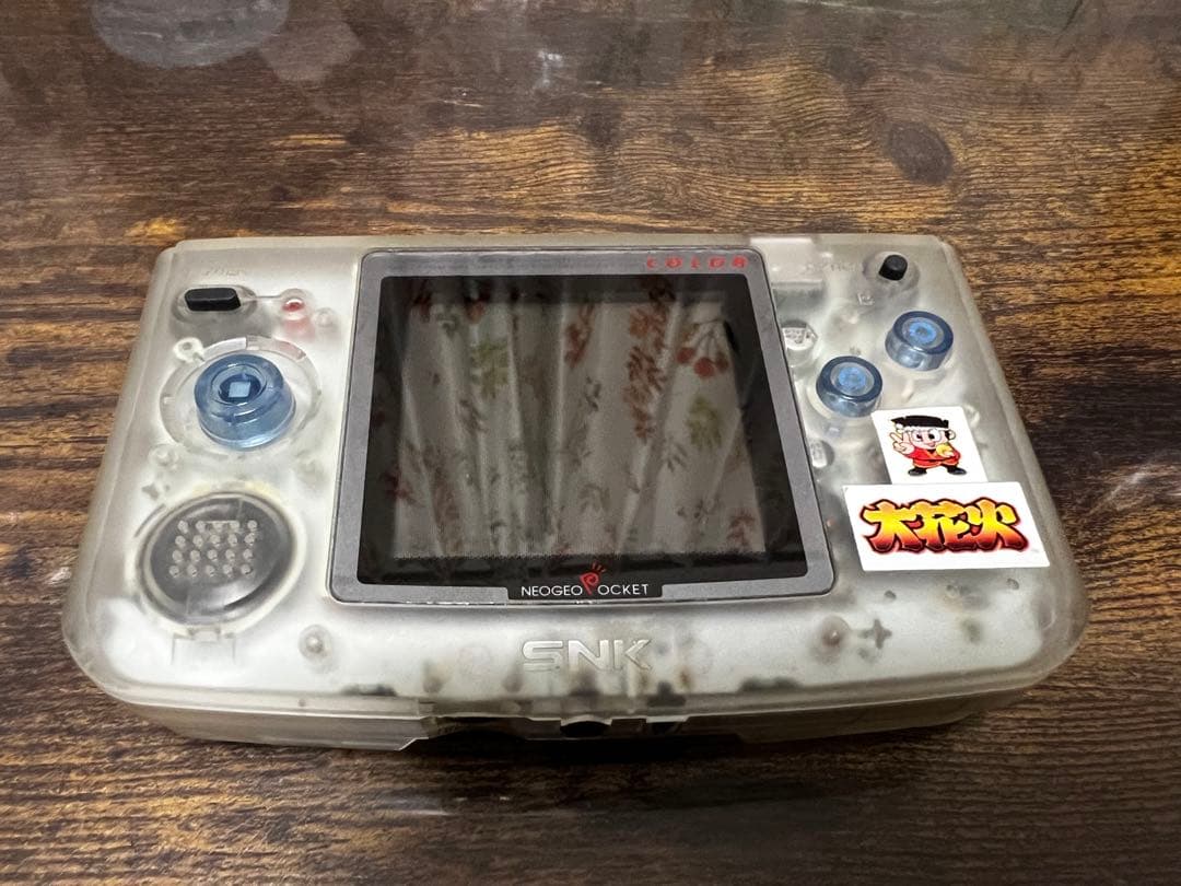 ネオジオポケット 本体、ソフト、外箱など