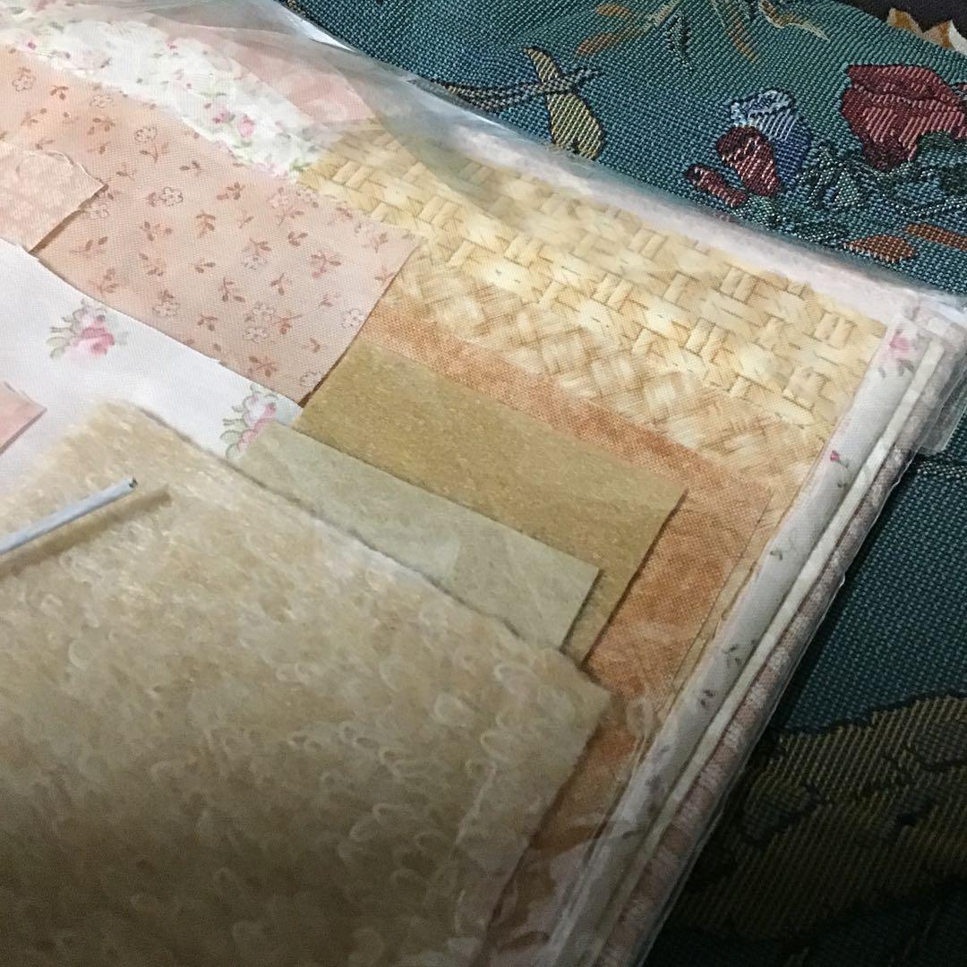 片山あゆ子コレクション ウォールポケットタペストリーキット　『幸せな時間』