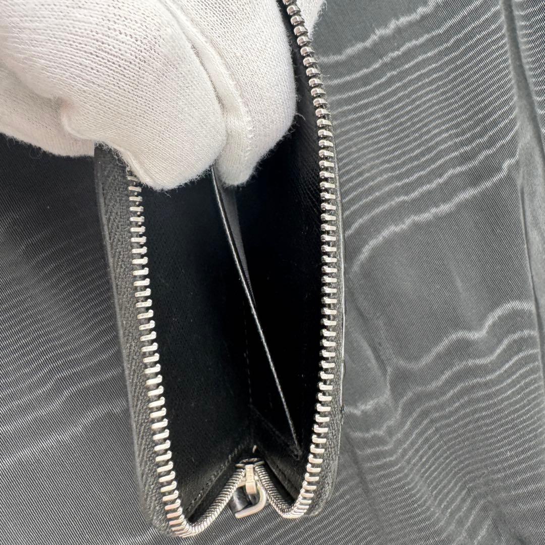 PRADA サフィアーノ クジラ柄 カードケース ケース 黒